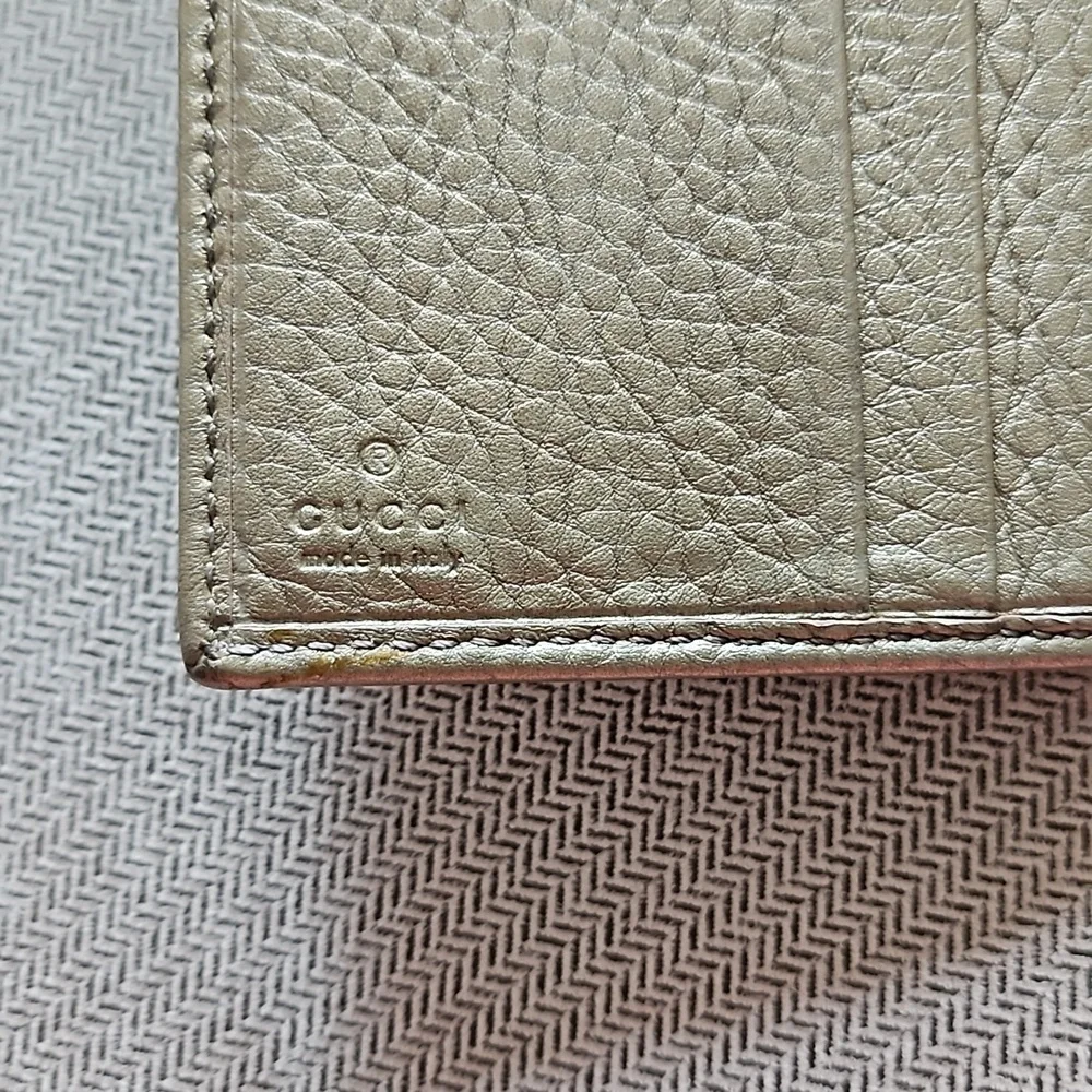 Gucci Soho tri-fold gold metallic compact wallet